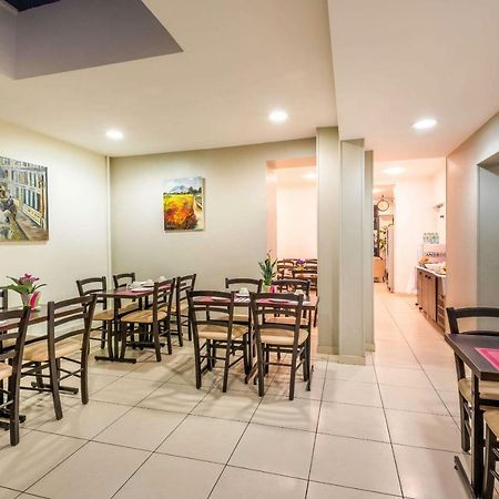 Comfort Hotel Au Firmament Asnieres-Sur-Seine Exterior photo
